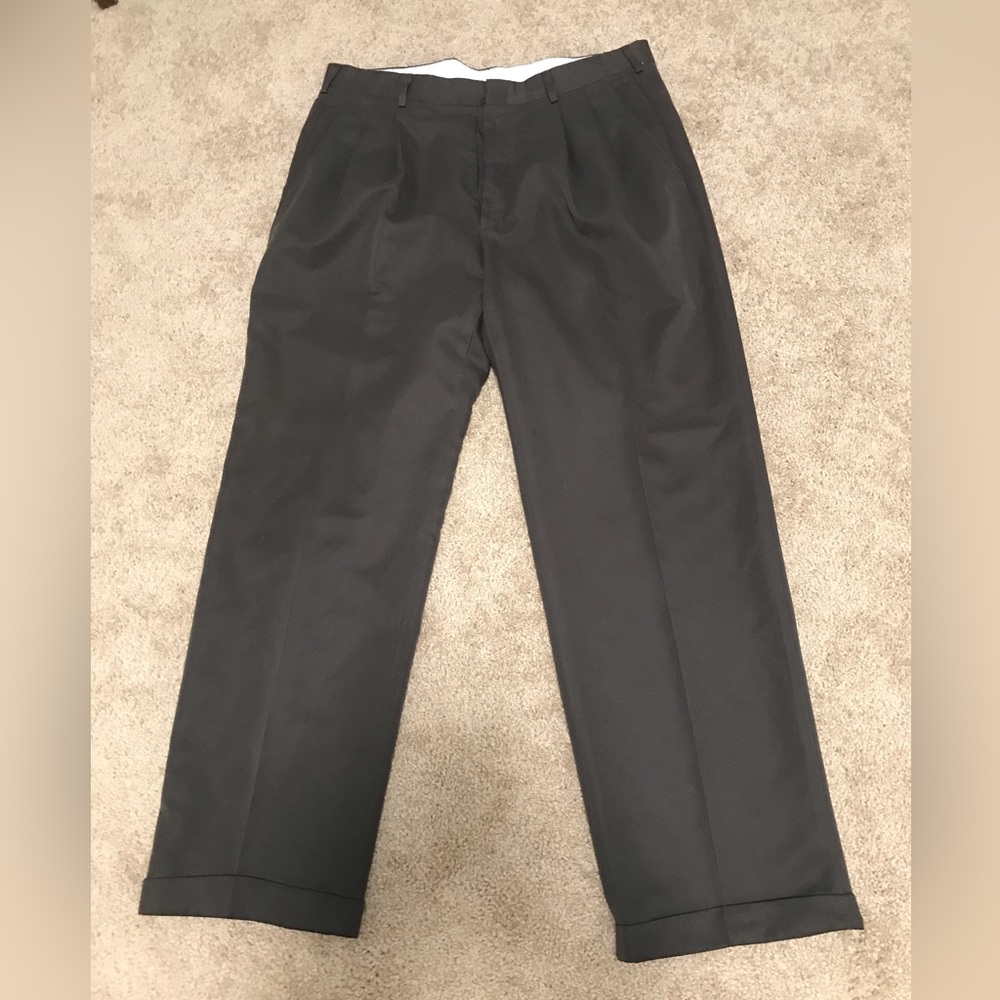 Men’s Haggar dress pants 36x32 EUC gray